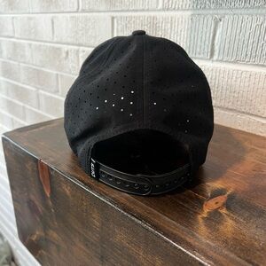 Cuts Clothing hat